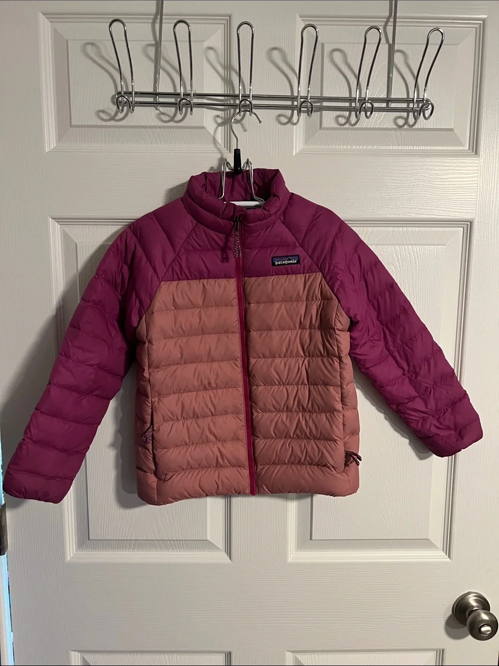 Patagonia XS (4-6) Girls' Two-Tone Rose and Magenta Puffer Jacket